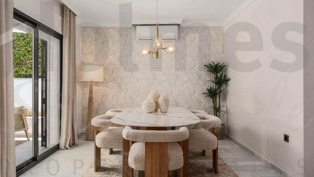 Villa in Nueva Andalucia, Marbella, Spain 4 - 17443732