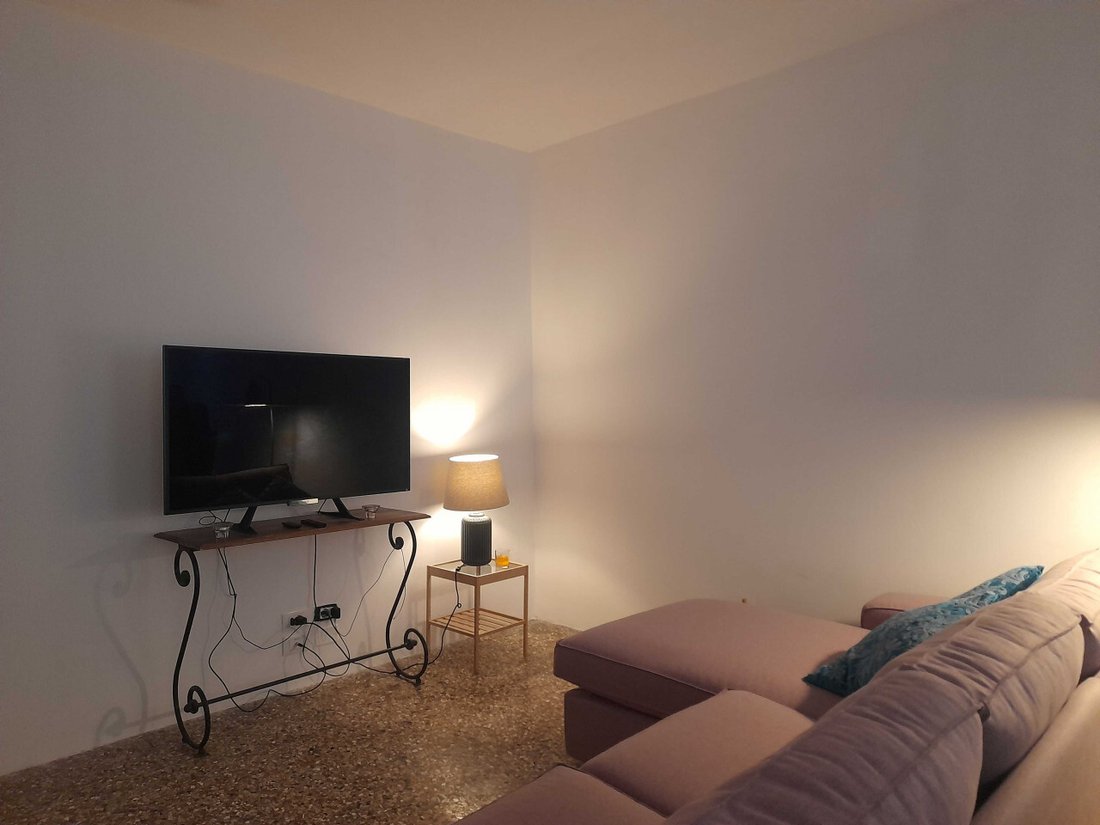 Estate in Saint Paul, Venice, Italy 5 - 17447371
