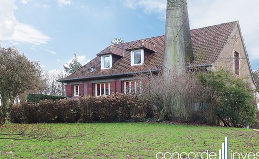 House in Hesdin, Hesdin-la-Foret, France 1