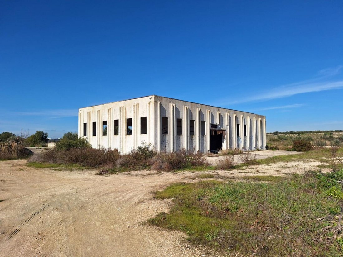 Land in Paolo VI, Taranto, Apulia 5 - 16530292