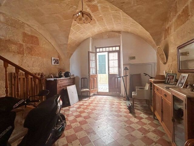 House in Ciutadella de Menorca, Balearic Islands, Spain 1 - 17443438