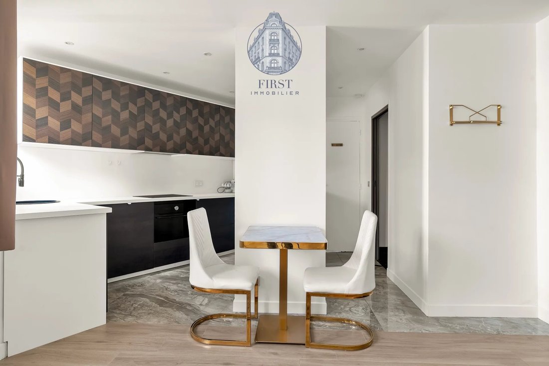 Apartment in Porte Dauphine, Paris 16e Arrondissement, Paris 5 - 17444486
