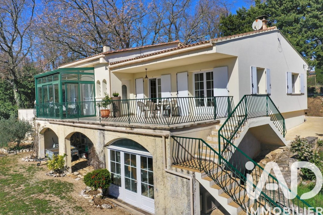 Haus in Saint-Paulet-de-Caisson, Okzitanien, Frankreich 1 - 17445779