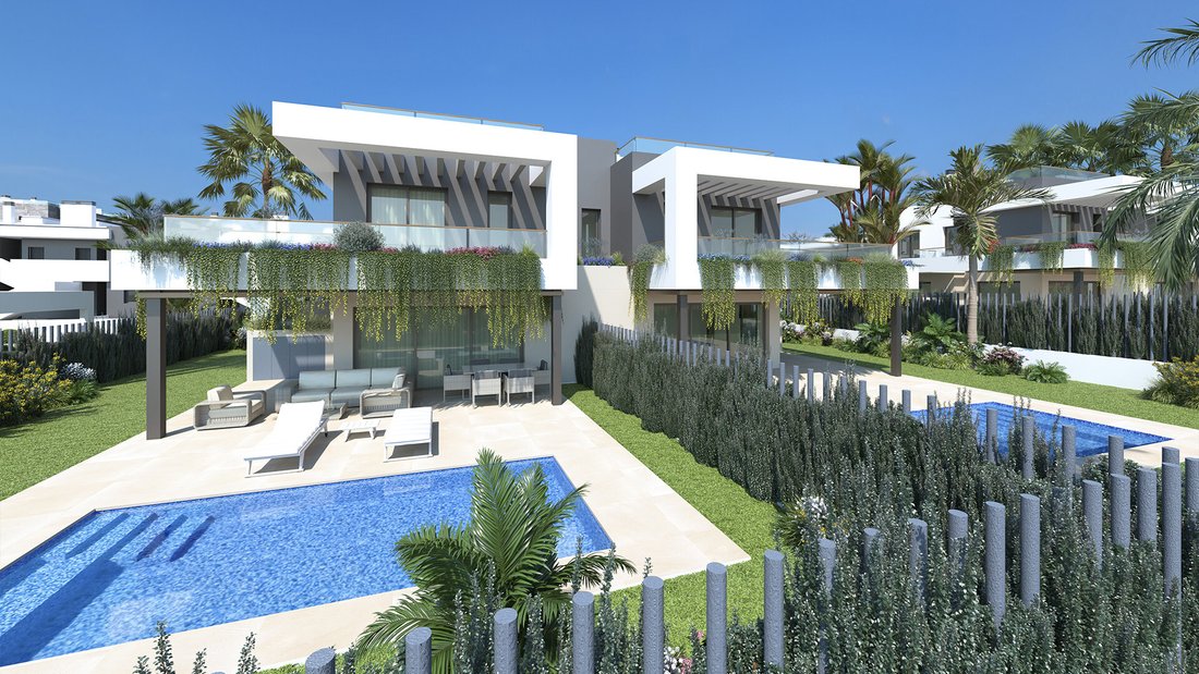 Townhouse in Torrevieja, Valencian Community, Spain 2 - 17443658