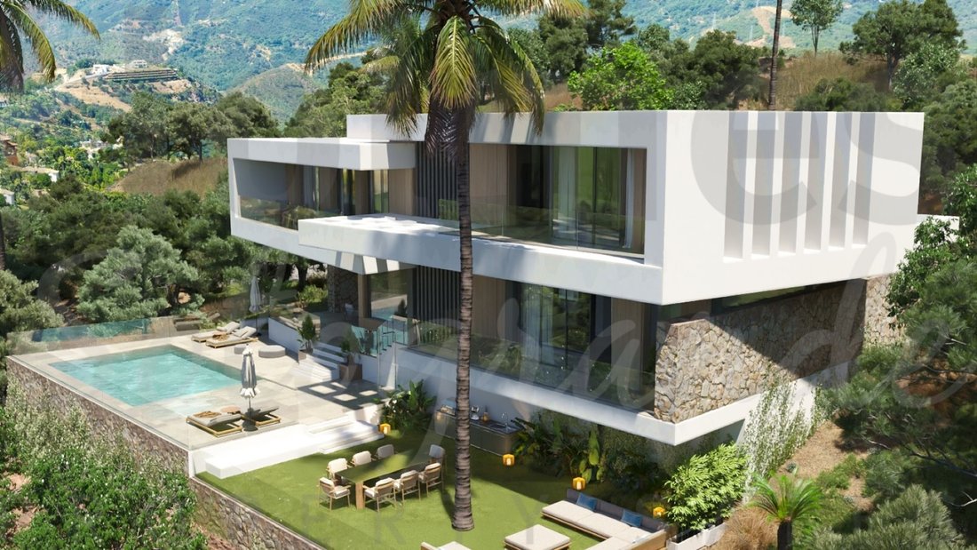 Villa in Sotogrande, San Roque, Andalusia 2 - 17444193