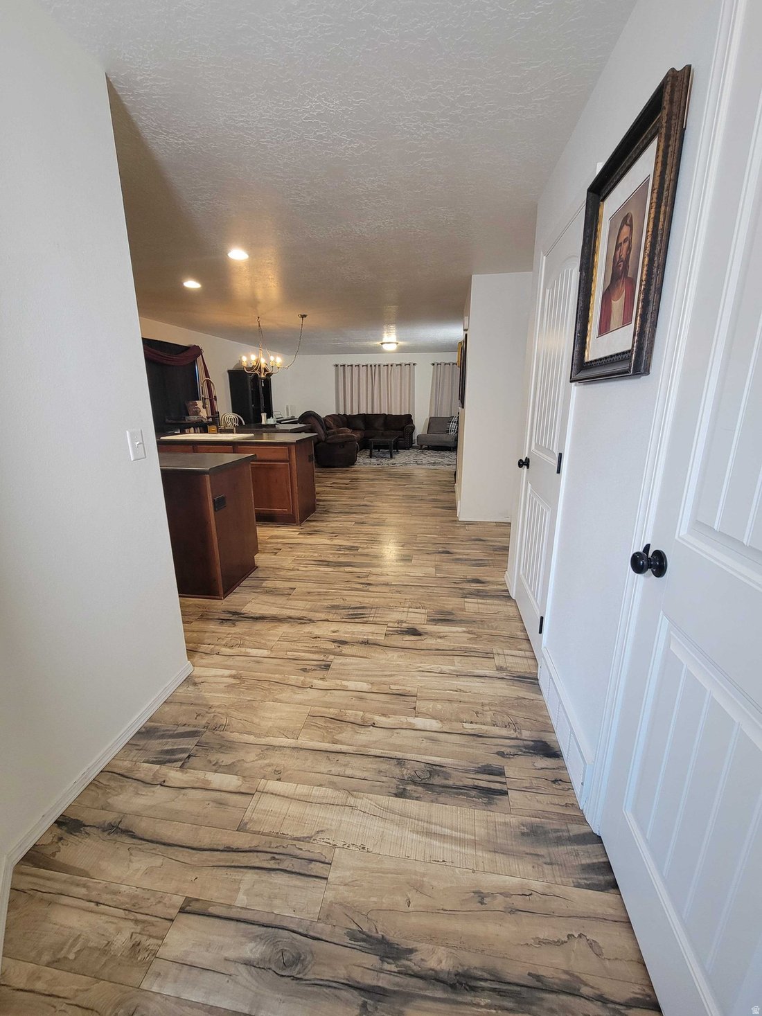 Saratoga Springs, Utah, United States 4 - 17444326