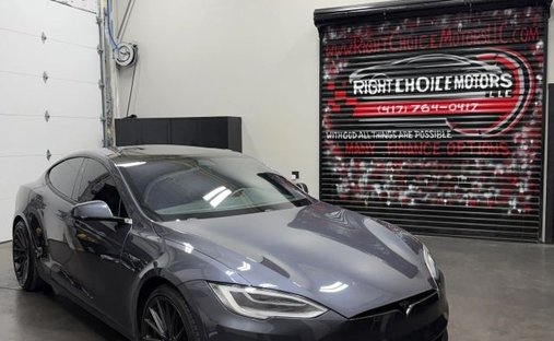 2018 Tesla Model S 75D Sedan 4D in Springfield, MO, United States 1