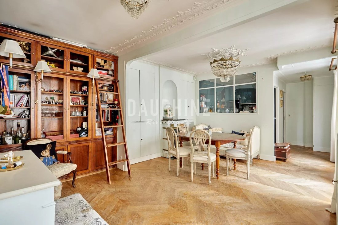 Apartment in Notre Dame des Champs, Paris 6e Arrondissement, Paris 3 - 15615669