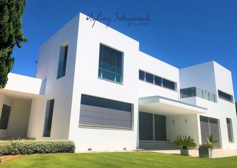 Villa in Sotogrande, San Roque, Andalusia 4 - 17443950