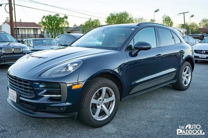 Suv in San Bruno, CA, United States 1 - 17445309