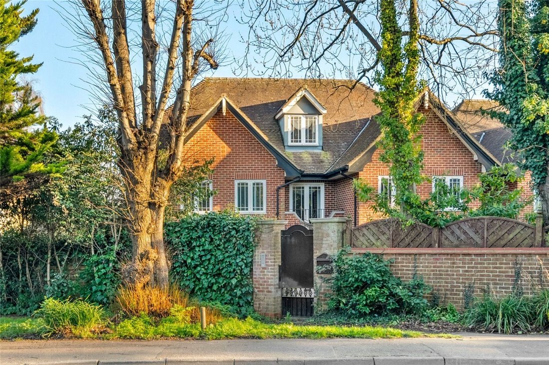House in High Barnet, Barnet, England 1 - 17446056