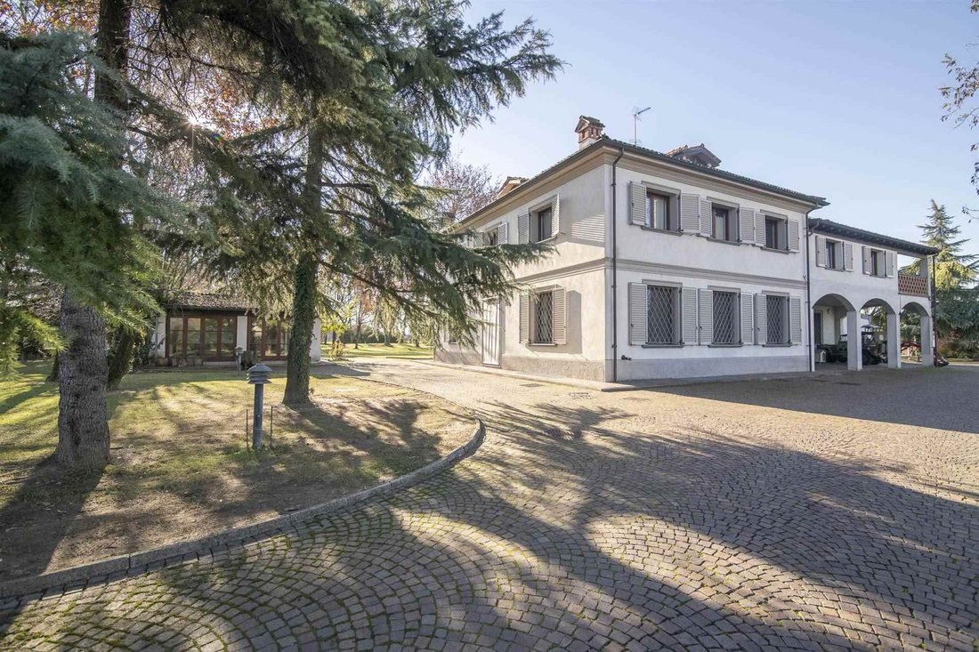 Villa in Veggioletta - Sant'Antonio, Piacenza, Italy 1 - 17446727
