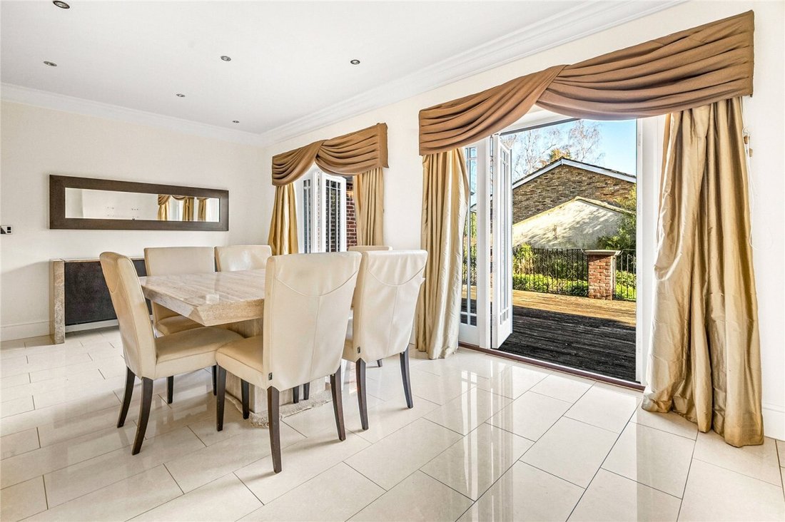 House in High Barnet, Barnet, England 3 - 17446056