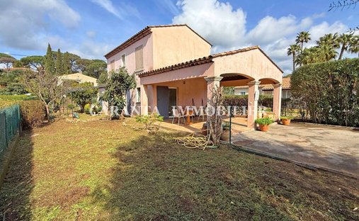 Villa in Nartelle-Noyer-Bellevue-bd des Sardinaux, Sainte-Maxime, France 1