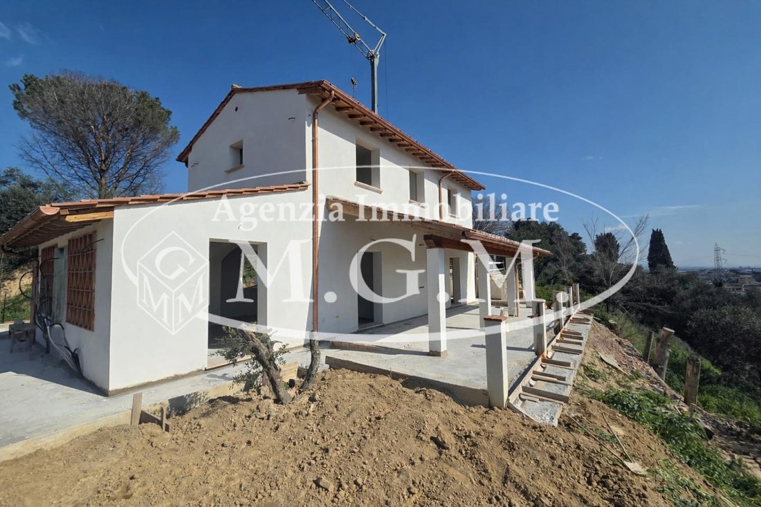 Villa in Montecalvoli, Tuscany, Italy 1 - 14402296