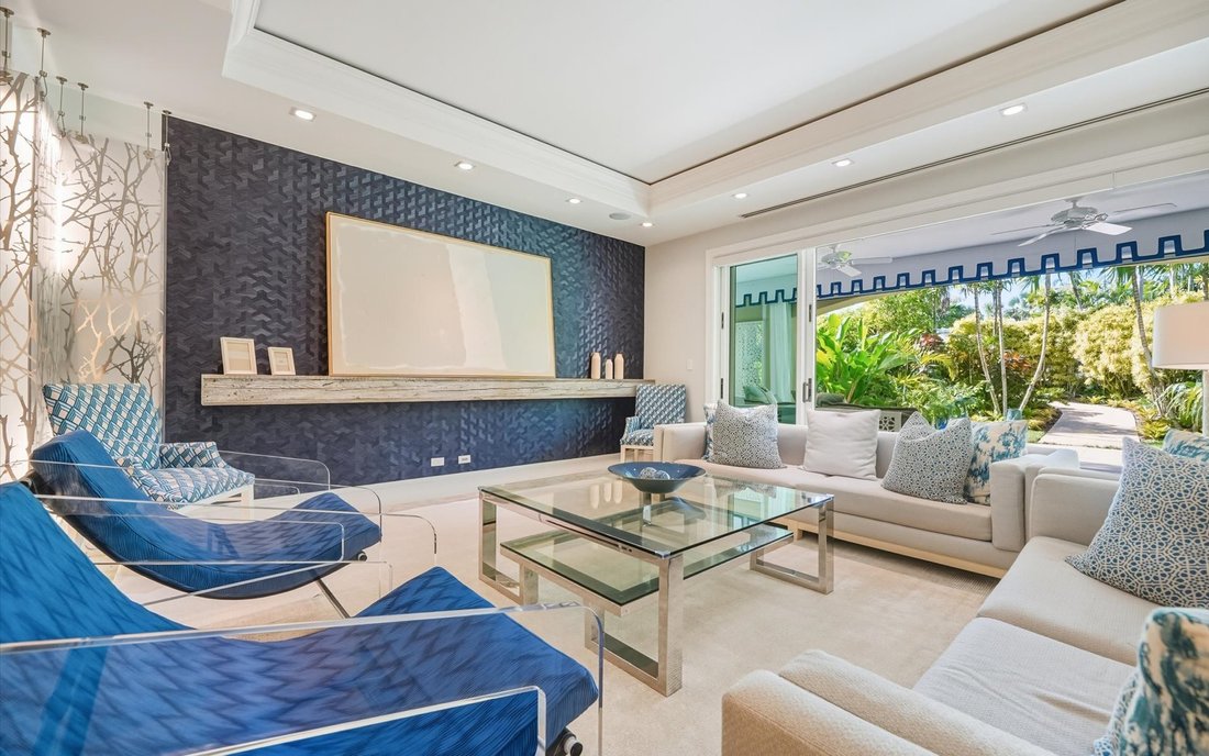 Apartment in Nassau, New Providence, The Bahamas 1 - 17444786