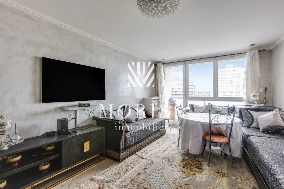 Apartment in Goutte d'Or-Château Rouge, Paris 18e Arrondissement, Paris 5 - 17444478