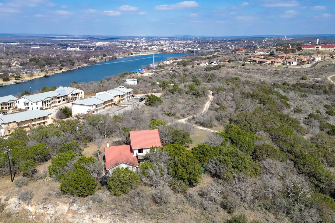 Farm Ranch in Marble Falls, Texas, United States 4 - 17442932