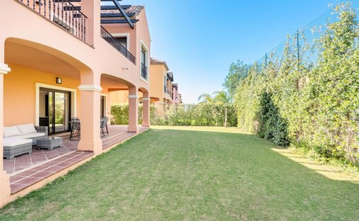 Villa à Estepona, Andalousie, Espagne 1