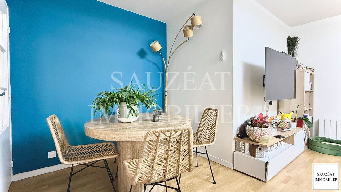 Apartment in Espaces Jeunes, Issy-les-Moulineaux, France 3 - 17446893