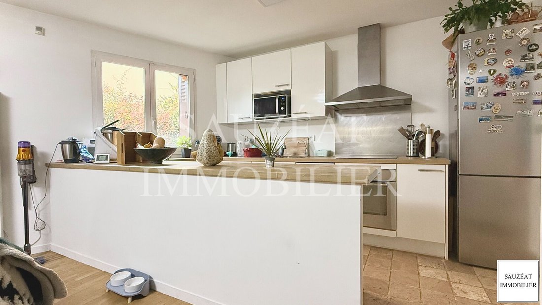Apartment in Espaces Jeunes, Issy-les-Moulineaux, France 4 - 17446893