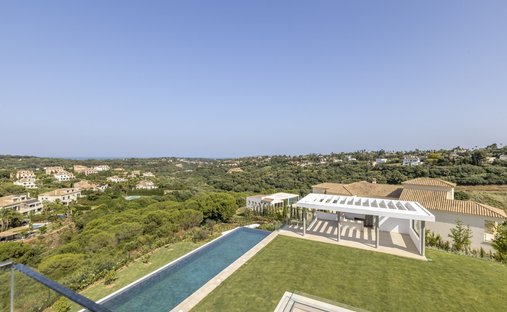 Villa in Sotogrande, San Roque, Andalusien 1
