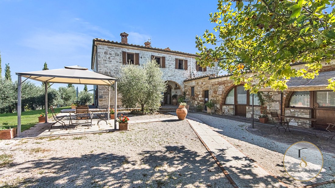 Country House in Montalcino, Tuscany, Italy 3 - 16740784