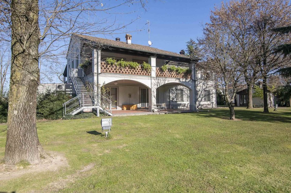 Villa in Veggioletta - Sant'Antonio, Piacenza, Italy 4 - 17446727