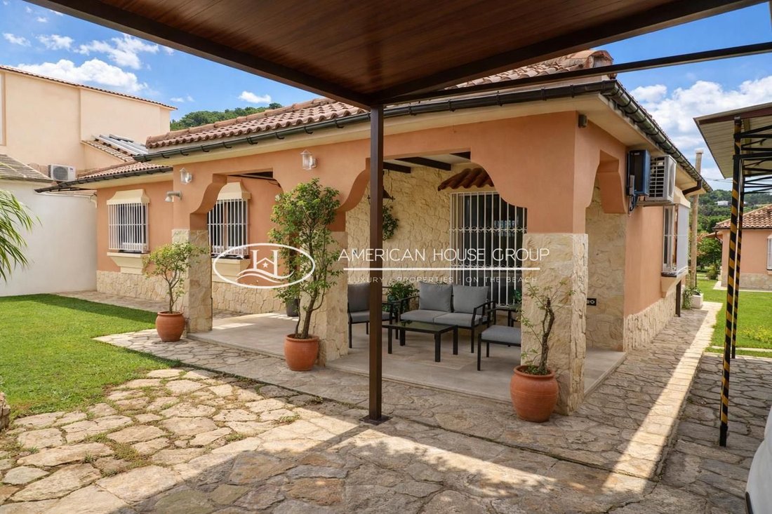 Chalet in Chiclana de la Frontera, Andalusia, Spain 5 - 17444434
