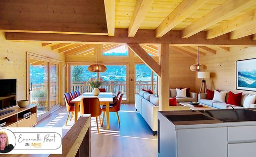 House in Montriond, Auvergne-Rhône-Alpes, France 1