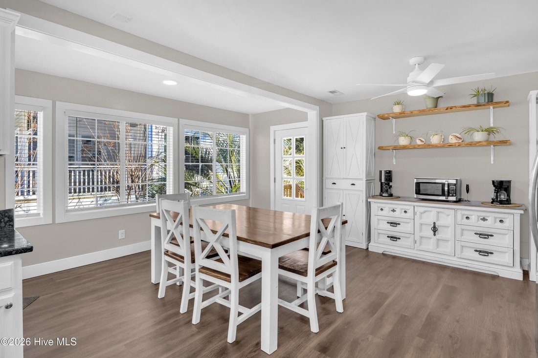 House in Oak Island, North Carolina, United States 3 - 17442598