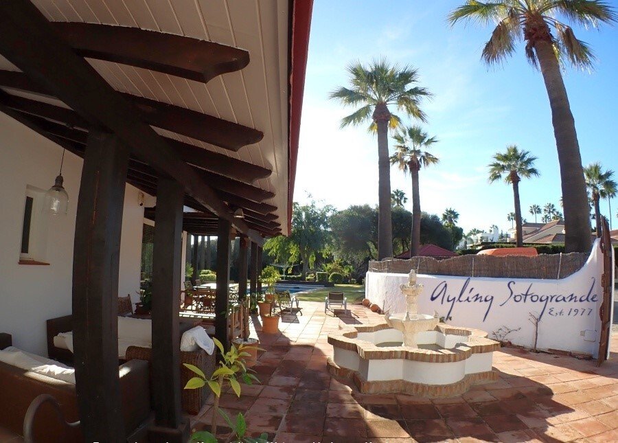 Villa in Sotogrande, San Roque, Andalusia 5 - 17443736