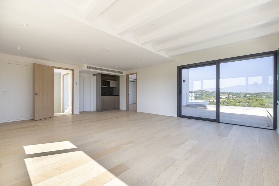 Villa in Sotogrande, San Roque, Andalusia 5 - 17444066