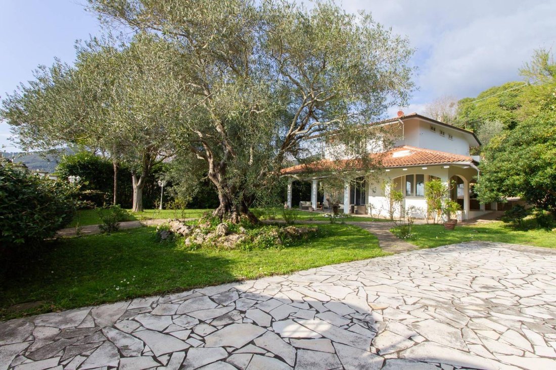 Villa in Asciano Pisano, San Giuliano Terme, Tuscany 4 - 17446687