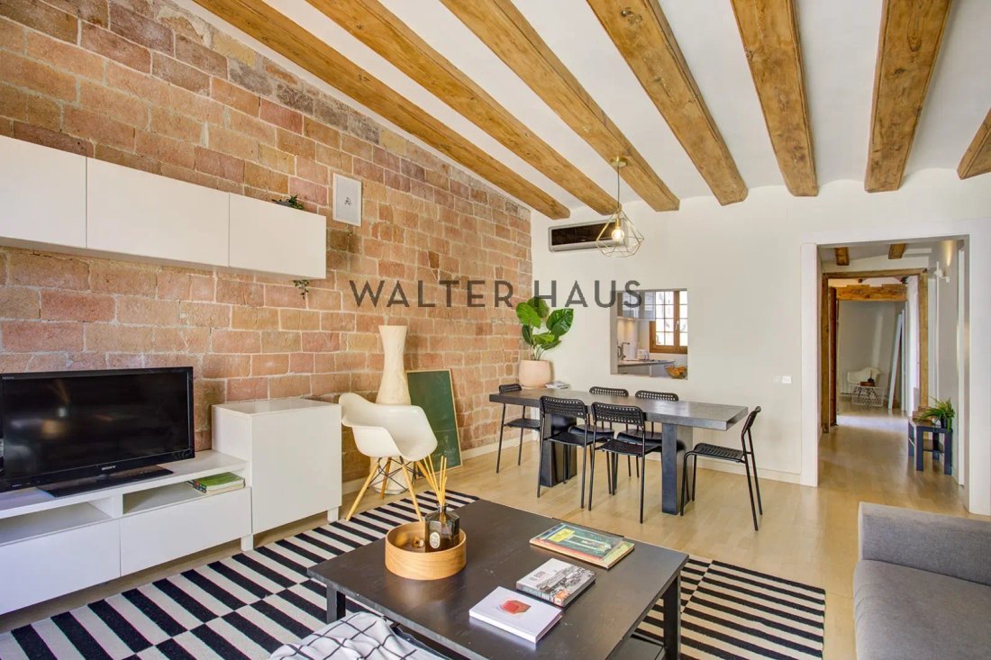 Apartment in Ciutat Vella, Barcelona, Spain 2 - 17442700