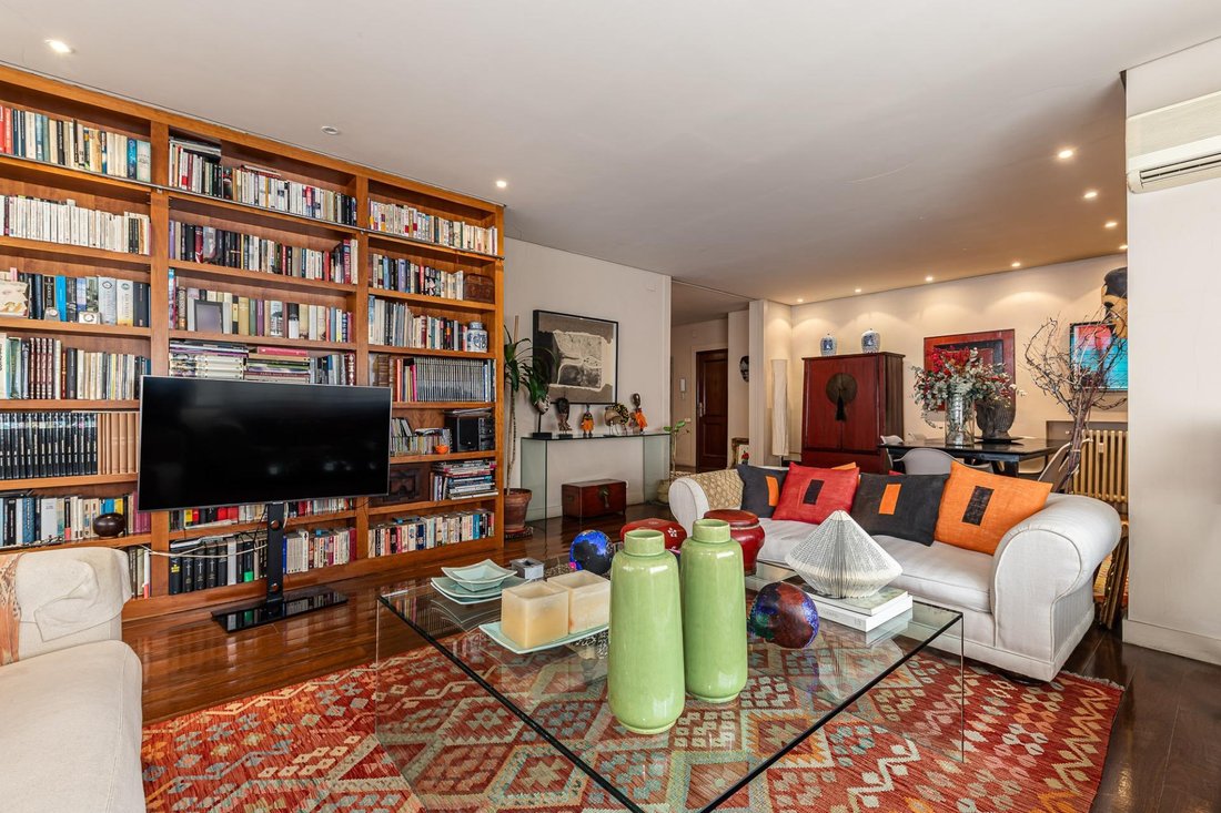 Apartment in Chamartín, Madrid, Spain 5 - 17447040