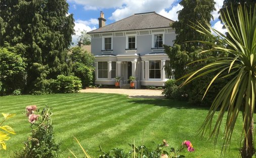 House in Burgess Hill, England 1