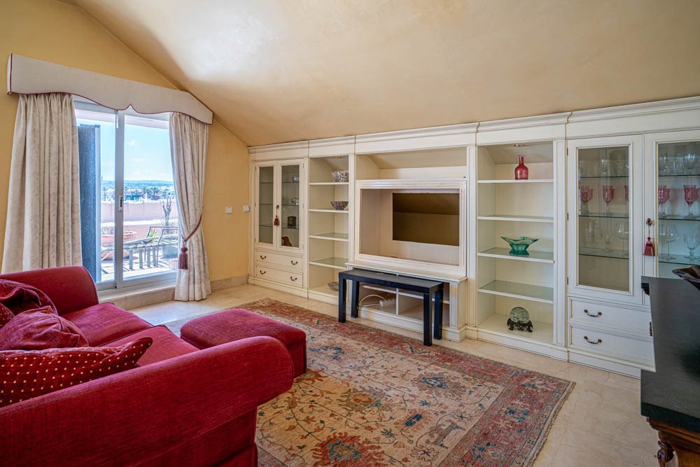 Apartment in Sotogrande, San Roque, Andalusia 4 - 17444094