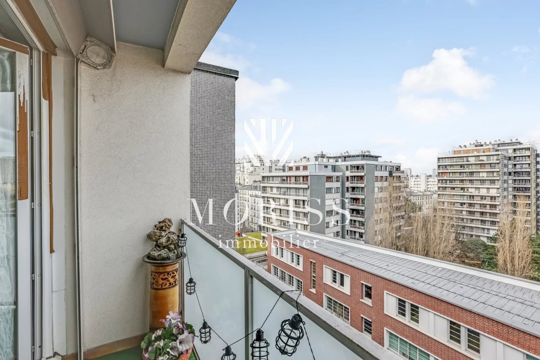 Apartment in Goutte d'Or-Château Rouge, Paris 18e Arrondissement, Paris 4 - 17444478