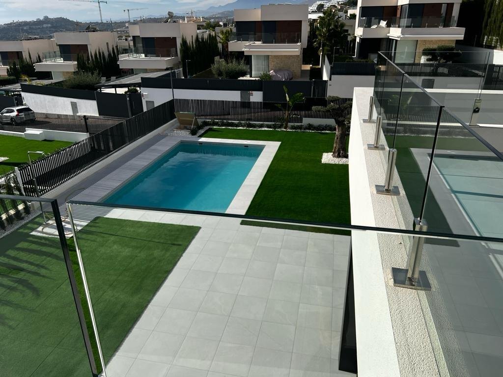 Chalet in Finestrat, Valencian Community, Spain 2 - 17443411