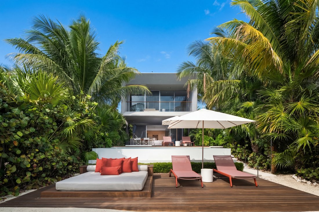 House in Leeward Settlement, Caicos Islands, Turks and Caicos Islands 4 - 16462051