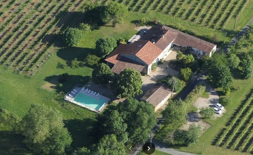 Villa in Saint-Émilion, Nouvelle-Aquitaine, France 1