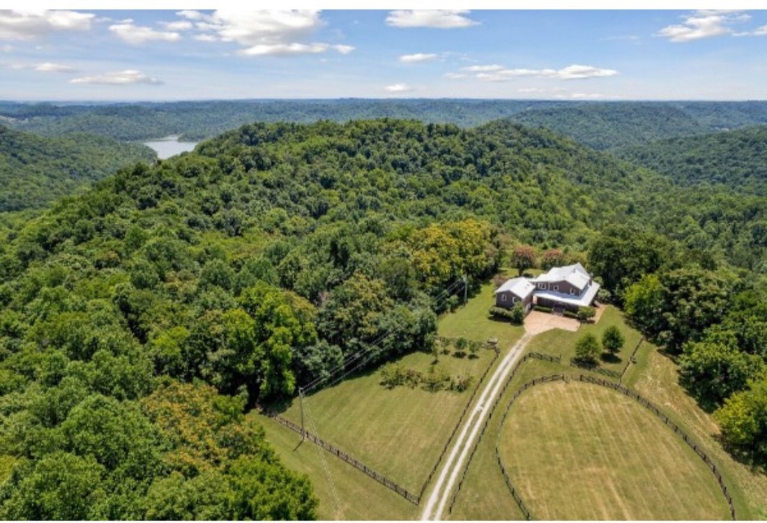 House in Alexandria, Tennessee, United States 1 - 17442209