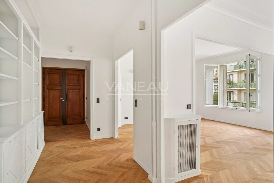 Apartment in Muette Sud, Paris 16e Arrondissement, Paris 3 - 16656301
