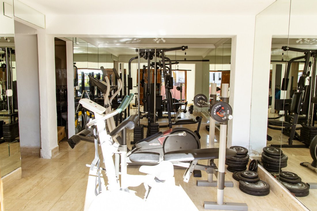 Villa in Estepona, Andalusia, Spain 4 - 17443742