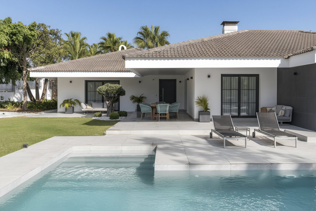 Villa in Elviria-Cabopino, Marbella, Spain 4 - 17443516