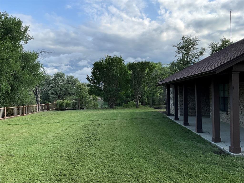 House in Hamilton, Texas, United States 3 - 17446464