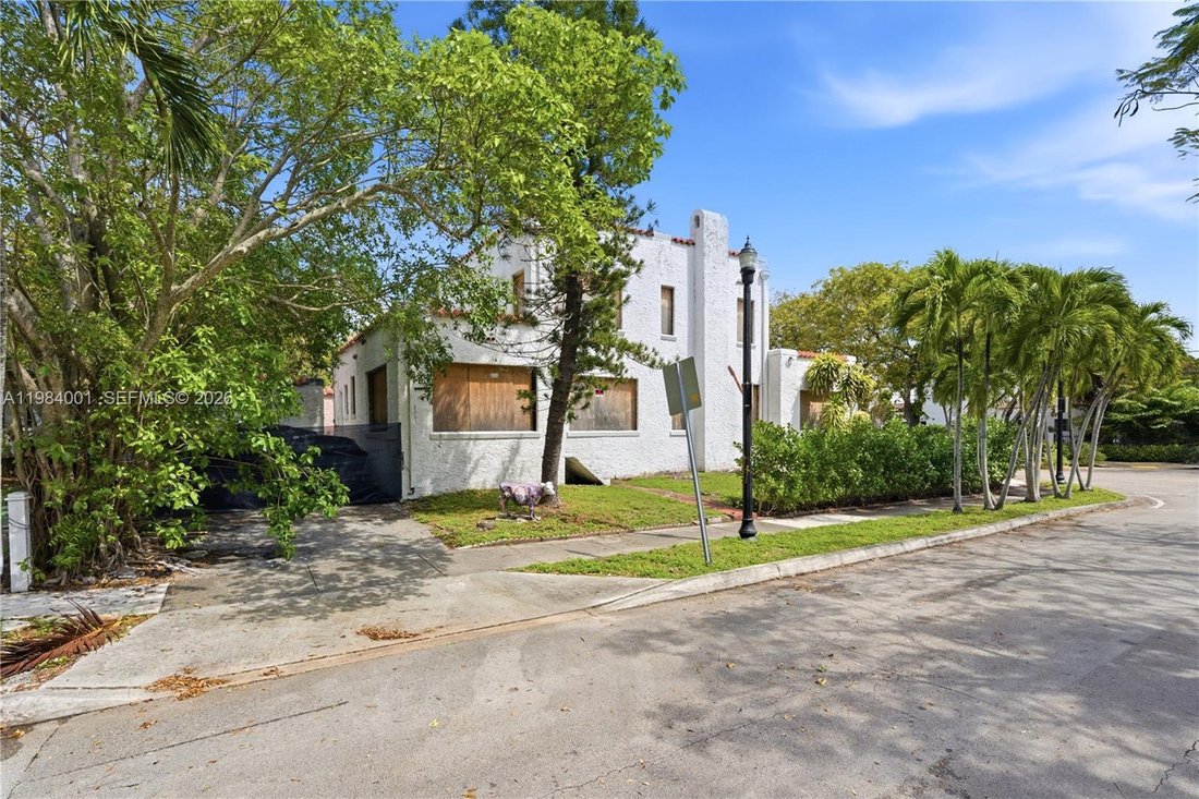 House in Miami, Florida, United States 2 - 17444688