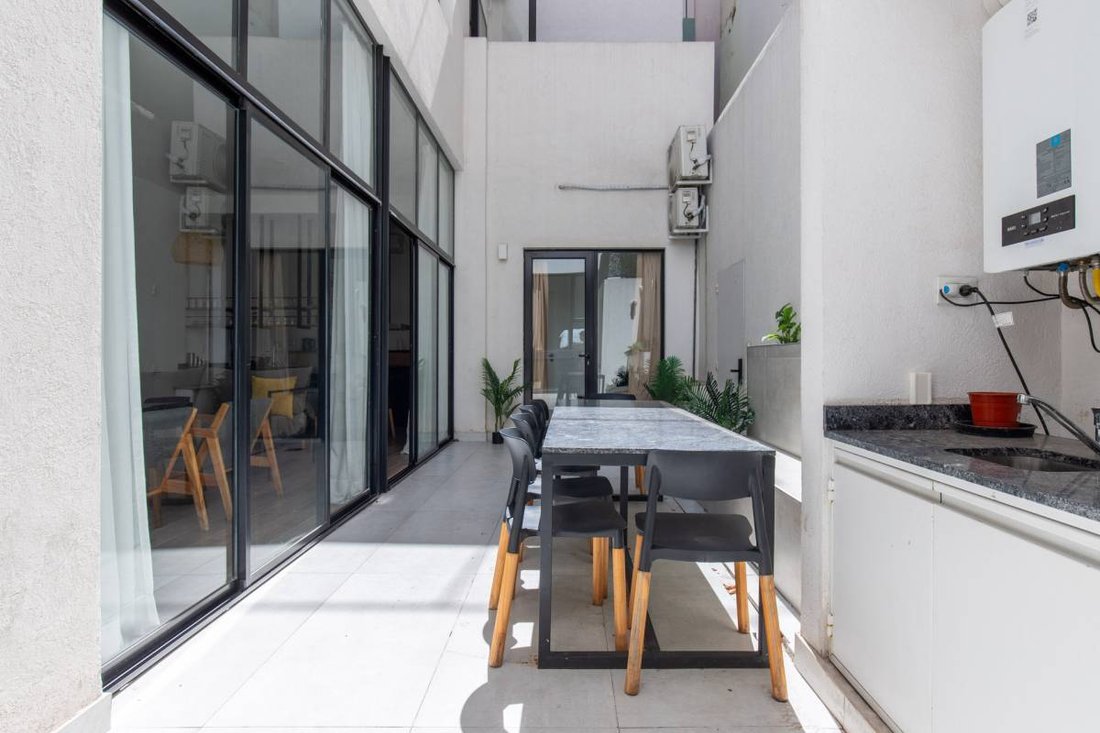 Townhouse in Buenos Aires, Buenos Aires, Argentina 3 - 17446186