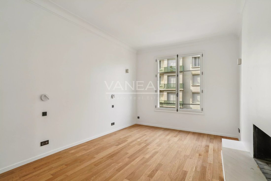 Apartment in Muette Sud, Paris 16e Arrondissement, Paris 5 - 16656301